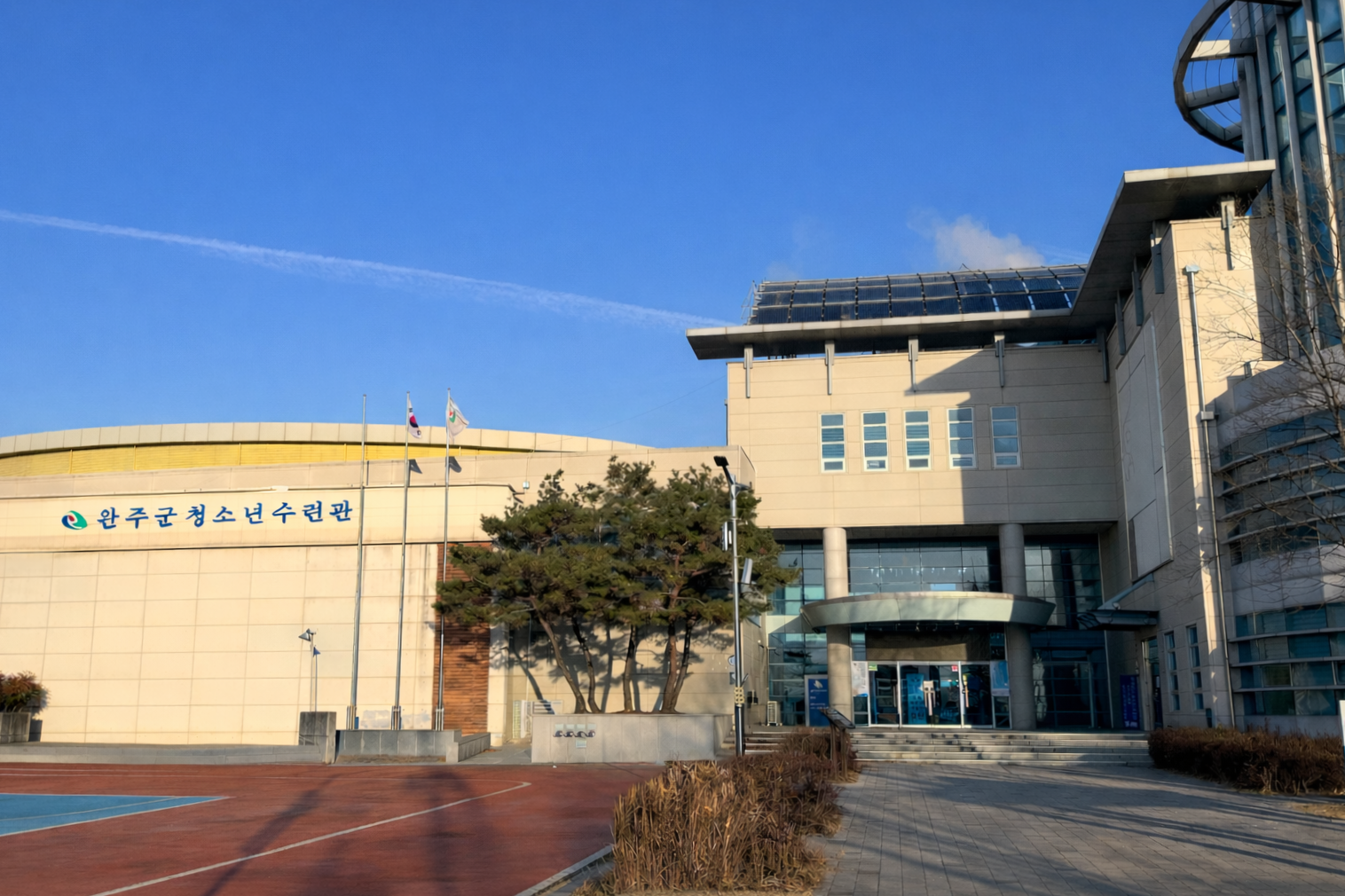 완주군청소년수련관(수영장) 이미지